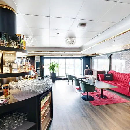 Viking Line Ferry Gabriella - 2-night Cruise Helsinki-stockholm-helsinki * Helsinki