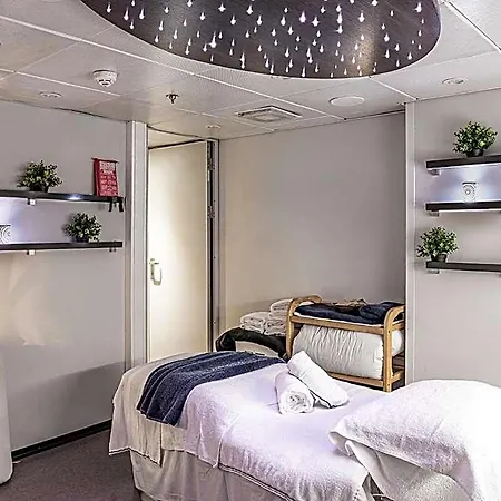 Viking Line Ferry Gabriella - 2-night Cruise Helsinki-stockholm-helsinki  *